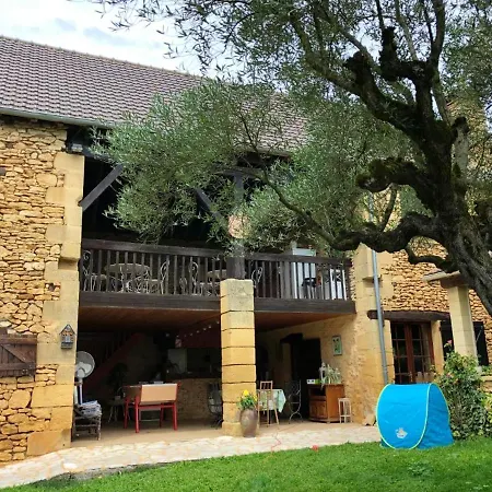 Spacieuse A Avec Piscine Privee