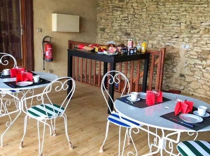 Villa Spacieuse A Avec Piscine Privee Proissans