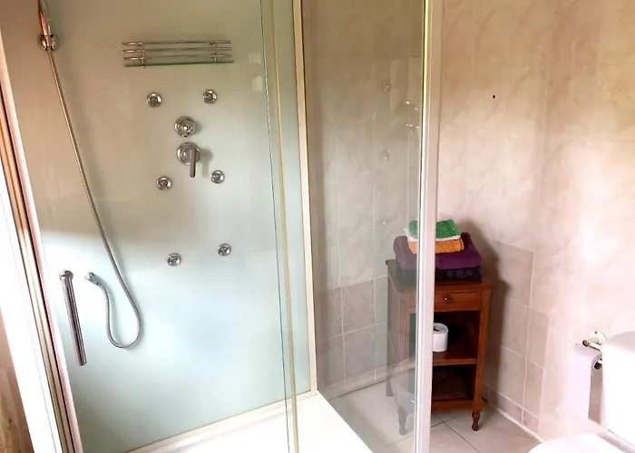 ヴィラ Spacieuse A Avec Piscine Privee Proissans