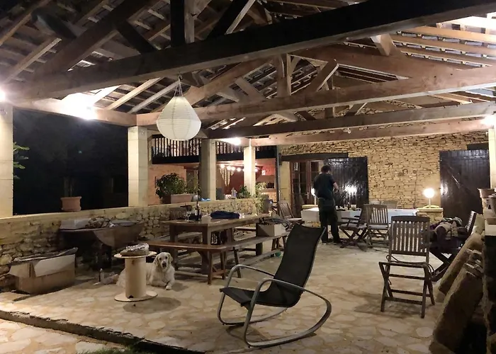 Villa Spacieuse A Avec Piscine Privee Proissans